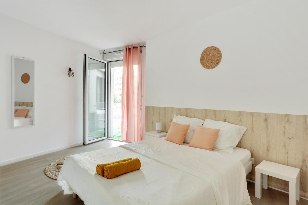 Chic Apart With Parking Near Paris Nanterre Eksteriør billede